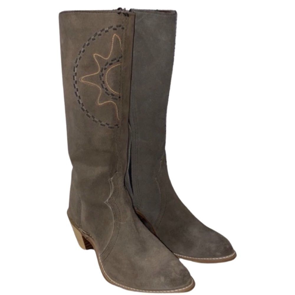 New Bohemian Tan Leather Suede 2” Heel Slip On Women’s Boots size 7